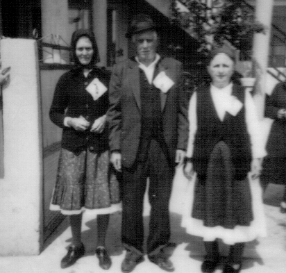 Obren sa suprugom Zorko isestrom Ljubicom,snimljeno 1982 godine